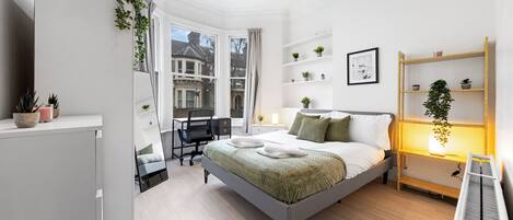 2 bedrooms, WiFi, bed sheets