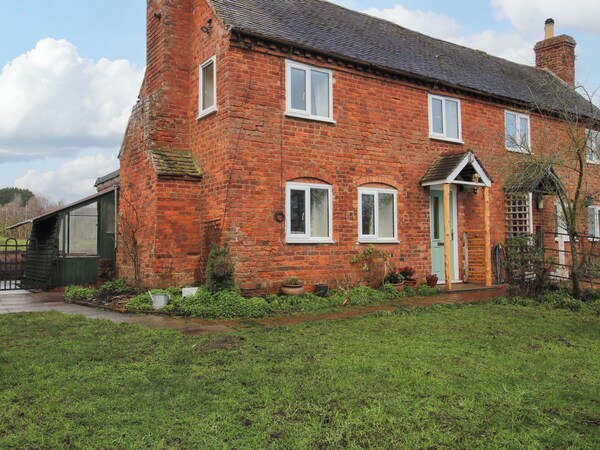 1 Dingle Cottage - Malvern Hills