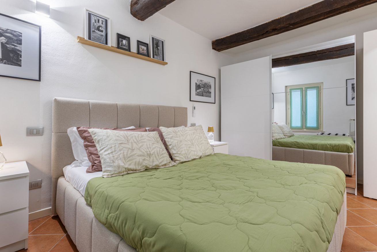 2 bedrooms, iron/ironing board