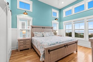 8 sovrum, strykjärn/strykbräda, gratis wi-fi och sängkläder