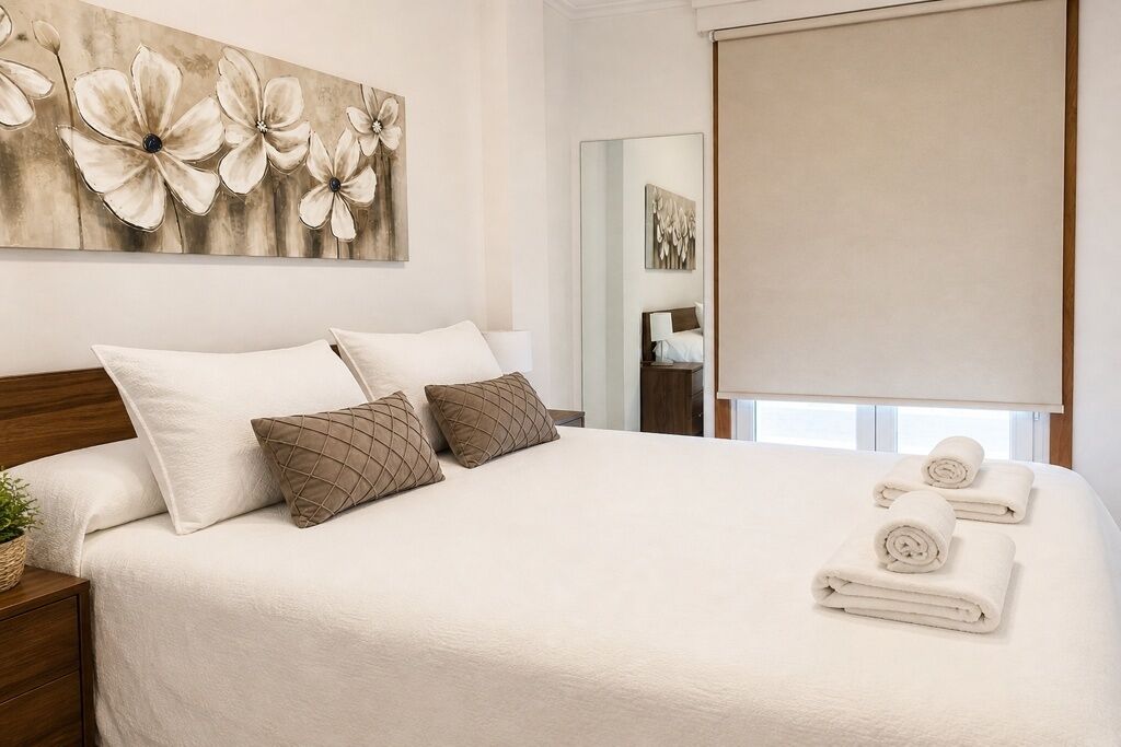 2 bedrooms, iron/ironing board, WiFi, bed sheets