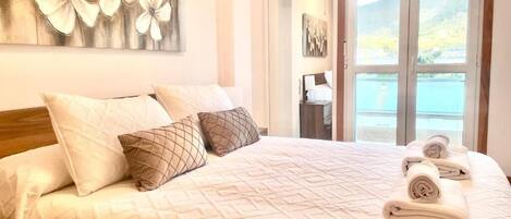 Strygejern/strygebræt, Wi-Fi, sengetøj