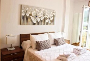 Fer et planche à repasser, Wi-Fi, draps fournis