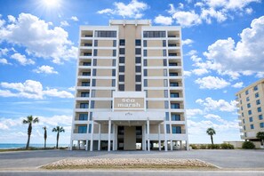 Exterior - Sea Marsh I 404 - 3BR/2.5BA completely renovated condo with oceanfront pool, ocean access, and modern coastal comforts. (North Myrtle Beach)