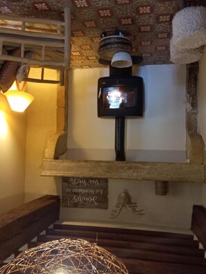 Interior - Spacious cottages with private pool, sauna, pets allowed, and parking, up to 18 people (Vivans)