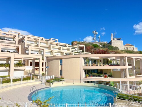 Appartement moderne avec terrasse à Sète