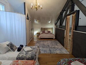 Free WiFi - Renovated cottage with garden near Angoulême (Dirac)