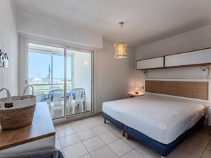 1 bedroom - Biscarrosse-Plage: Air-Conditioned Apartment, Ocean View, 4 Pers, Parking (Biscarrosse)