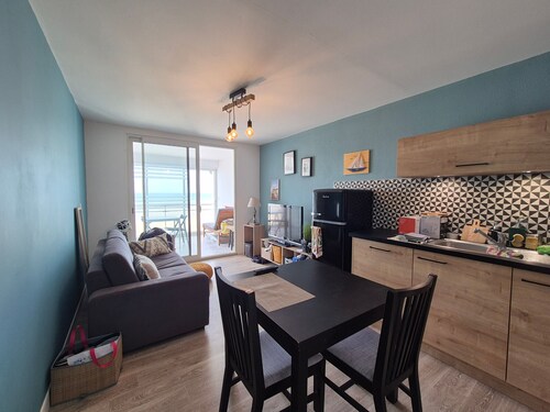 4-Person Apt, Sea View in Fort-Mahon-Plage