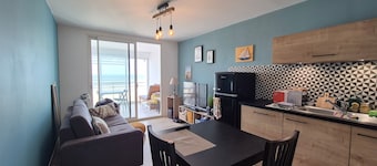 4-Person Apt, Sea View in Fort-Mahon-Plage