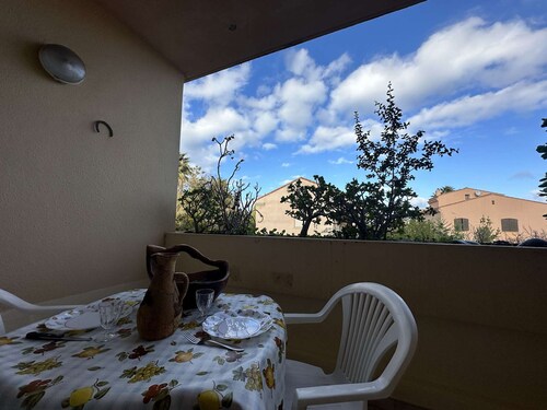 Studio nahe Strand mit Terrasse in L'Ile-Rousse