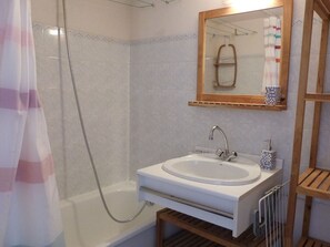 Bathroom - Cozy cottage near beach, ideal for 4 people (La Tranche-sur-Mer)