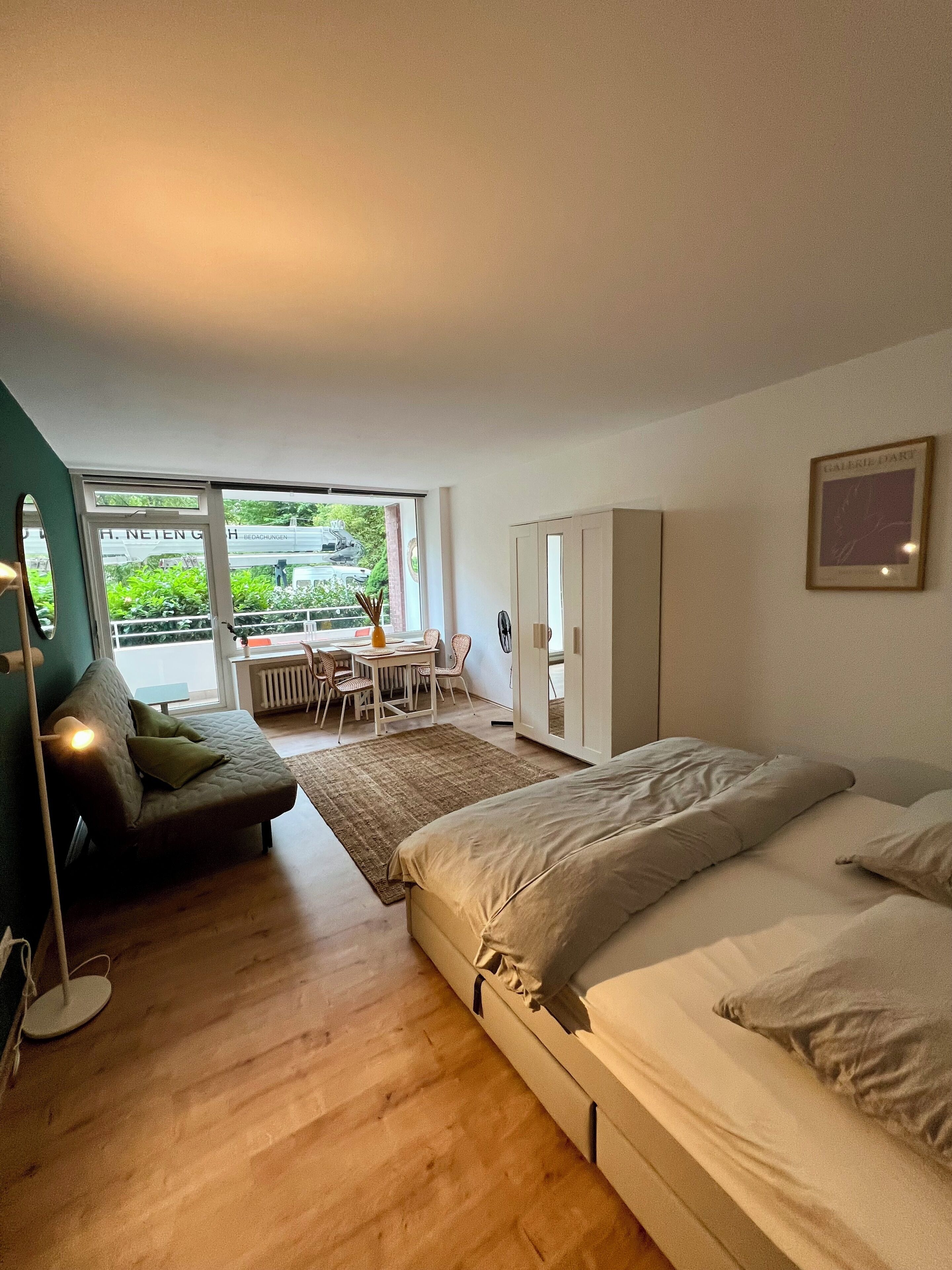 アイロン / アイロン台、インターネット、ベッドシーツ