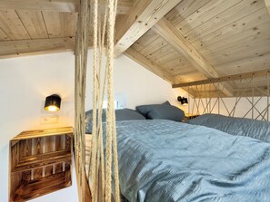 WiFi, bed sheets - Holiday Home 'Haus Zwetschge' (Kressbronn am Bodensee)