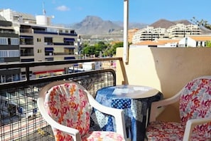 Property grounds - Cris Sol Sun Flower (Arona (Los Cristianos), Tenerife, Spagna)