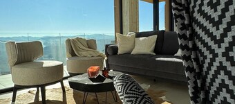 chalet including private jacuzzi on top of the mountain