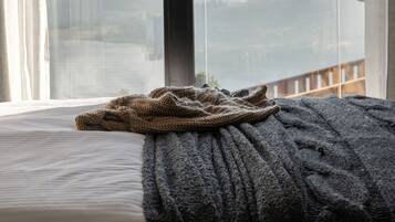 Fer et planche à repasser, Wi-Fi, draps fournis