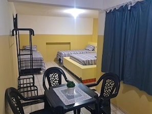 ห้องทริปเปิล | ร้านอาหาร