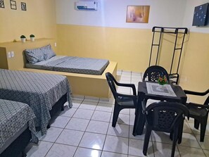 Comfort Quadruple Room | Laptop workspace, blackout drapes, iron/ironing board, free WiFi - POUSADA SOLAR DOS LUSITANOS (São Luís)