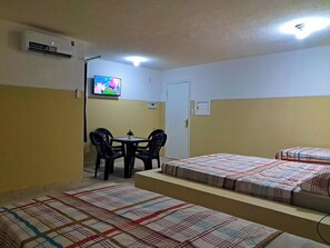 Comfort Quadruple Room | Laptop workspace, blackout drapes, iron/ironing board, free WiFi - POUSADA SOLAR DOS LUSITANOS (São Luís)