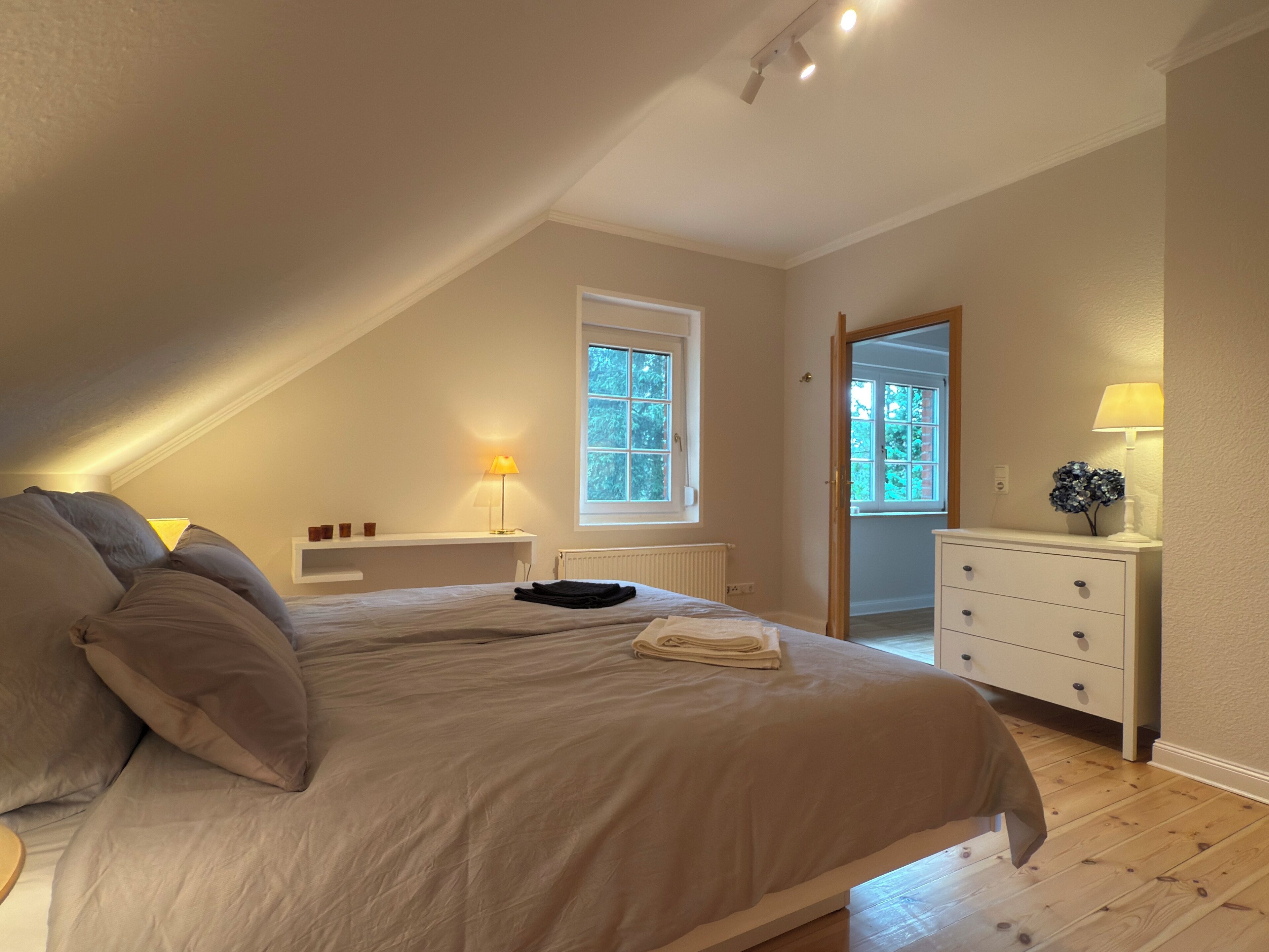 2 Schlafzimmer, Bügeleisen/Bügelbrett, Internetzugang, Bettwäsche