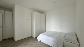 1 camera, Wi-Fi, lenzuola