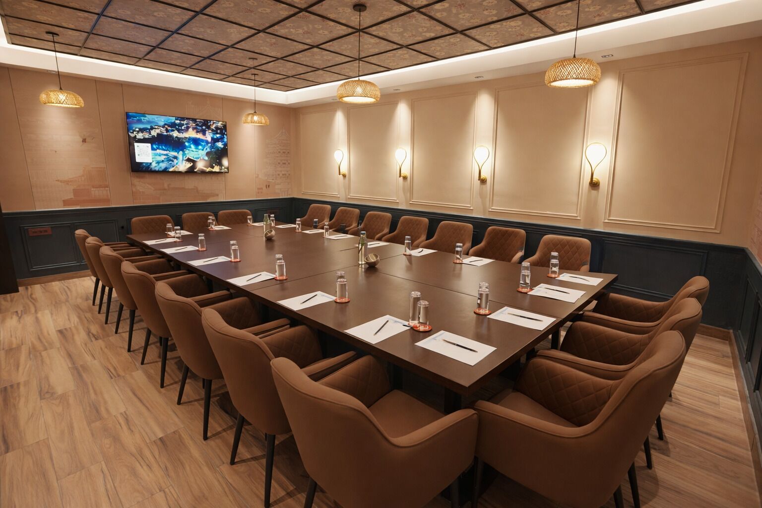 Meeting facility