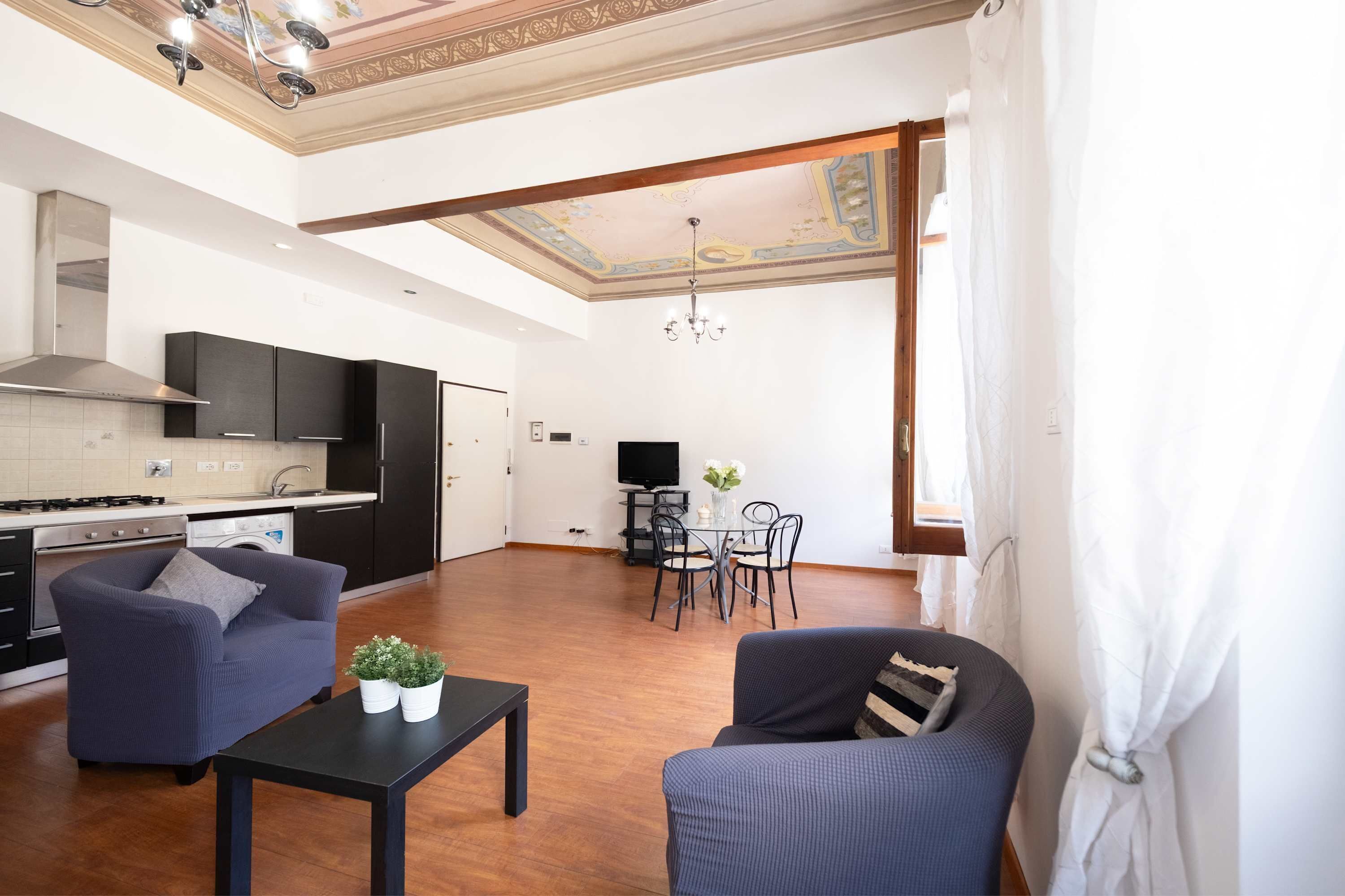 公寓 | 2 多间卧室、高速上网