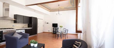 Apartment | 2 bedrooms, Internet