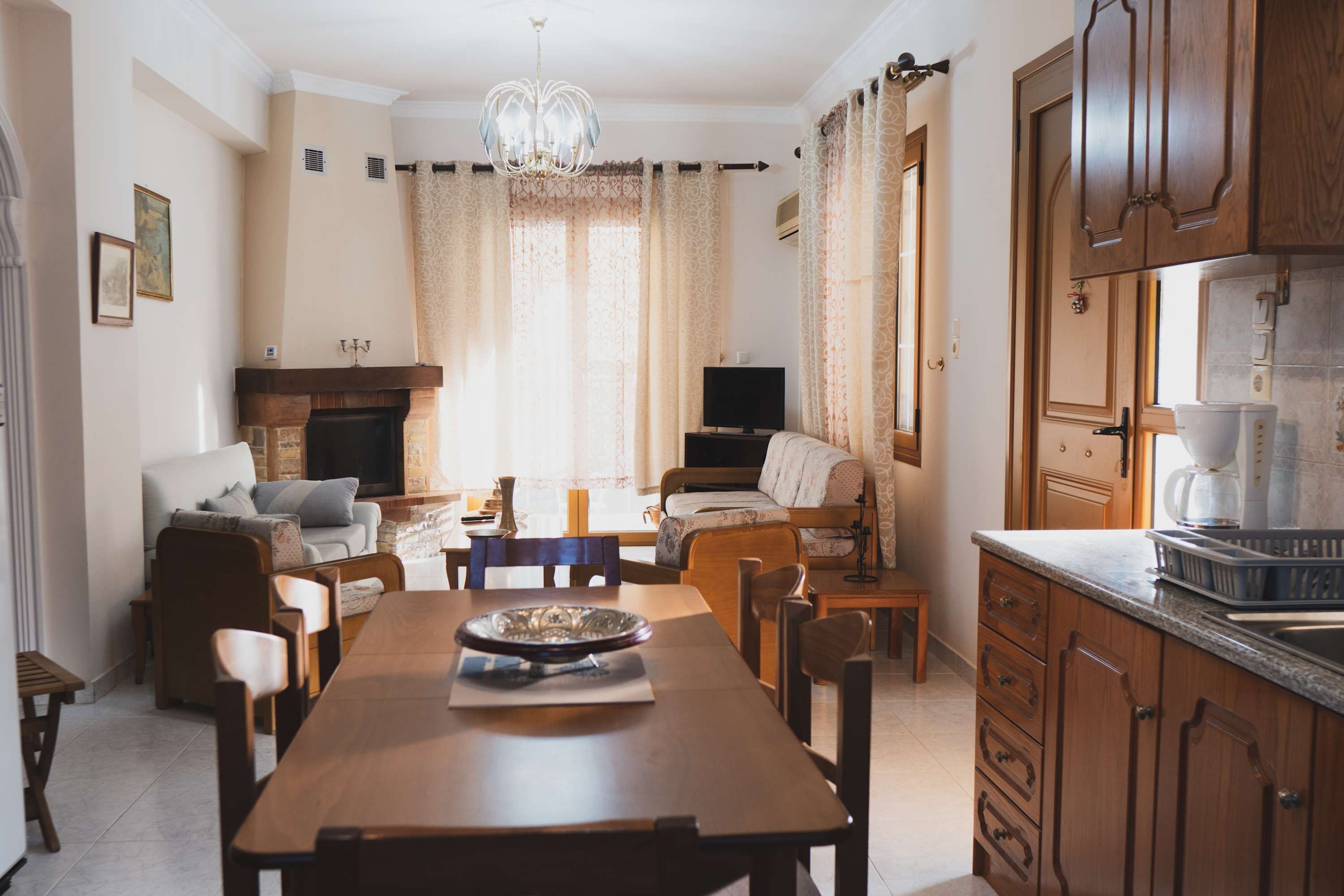 Apartment | 2 Schlafzimmer, schallisolierte Zimmer, Internetzugang