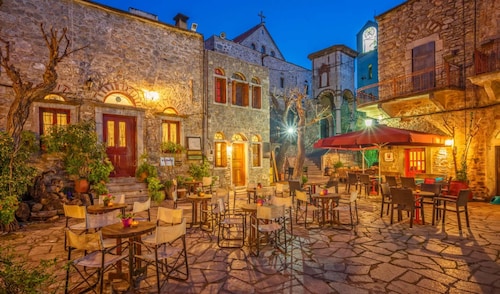 Stratigato Garden Getaway Near Chios Town