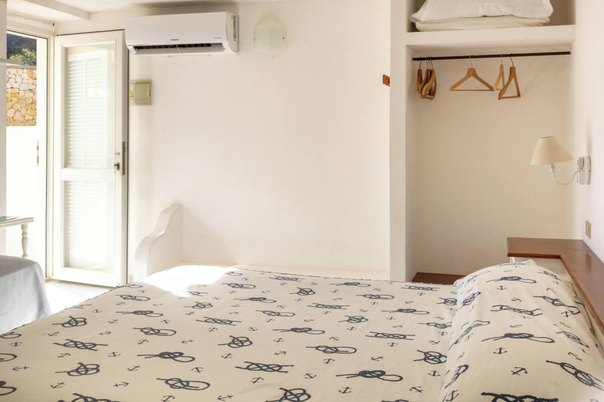 Estudio | Wifi gratis y ropa de cama 