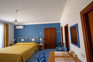 Studio | Free WiFi - Hotiday Ponza Scogliera (Ponza)