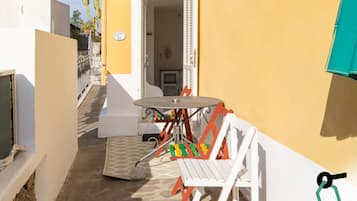 Studio | Terrace/patio