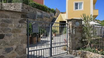 Ingresso della struttura