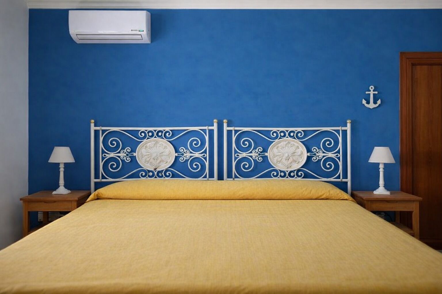 Studio | Free WiFi, bed sheets