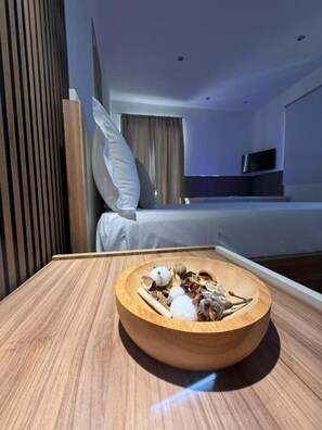 Superior Suite | Soundproofing, free WiFi - HOTEL MOVIDA (Casoria)