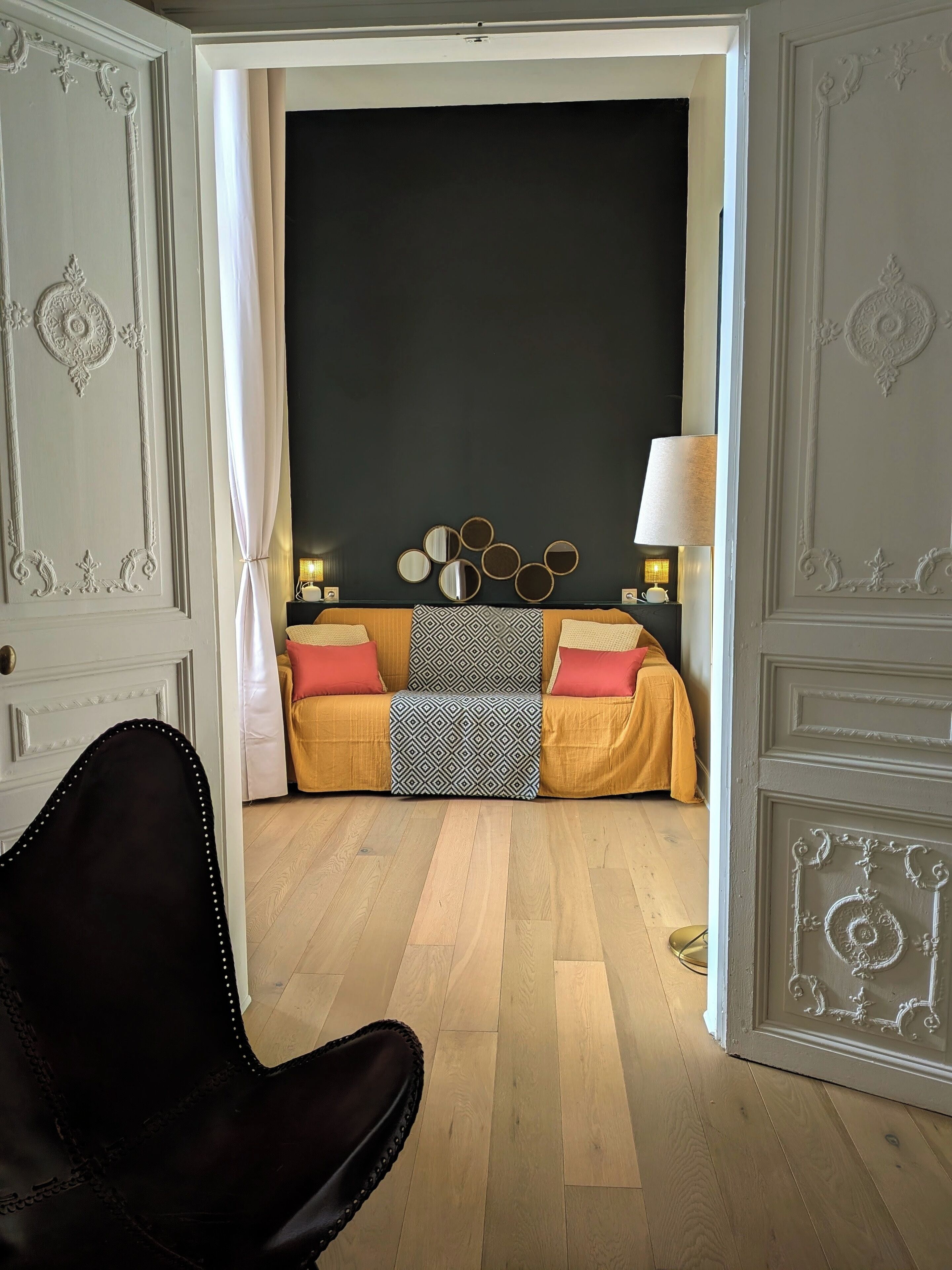 Luxury Suite, Courtyard View | Interior