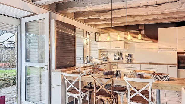 Kühlschrank, Mikrowelle, Ofen, Geschirrspüler