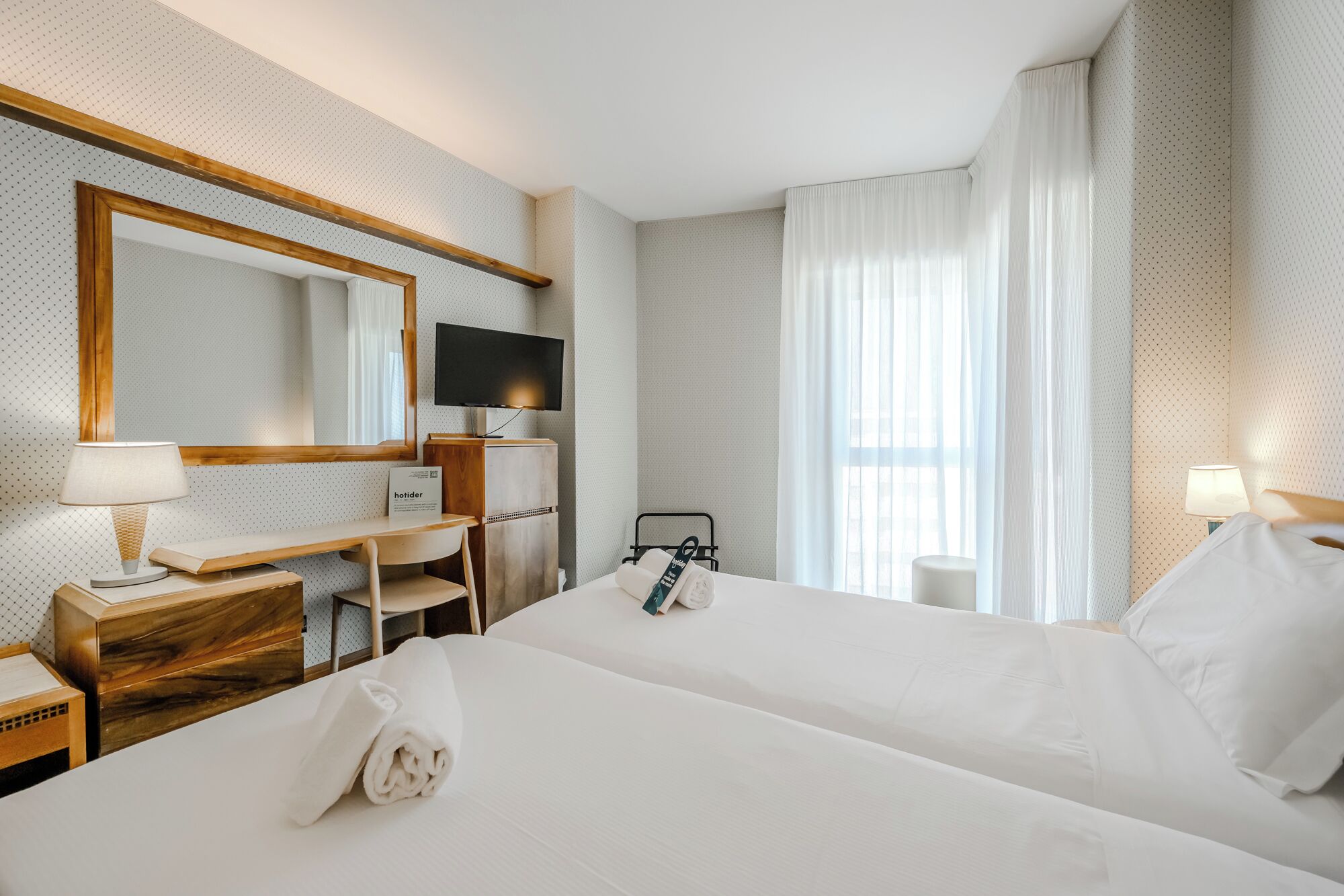 Standaard tweepersoonskamer | Een kluis op de kamer, gratis wifi