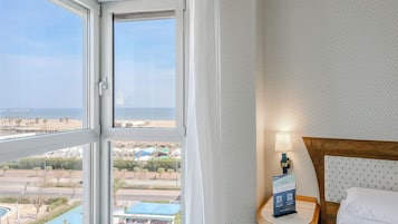 Standard Double Room | In-room safe, free WiFi