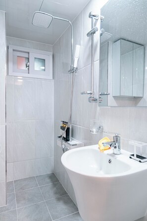 Habitación estándar doble, no fumadores | Baño