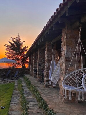 Rumah Deluks, pemandangan gunung | Teras/patio