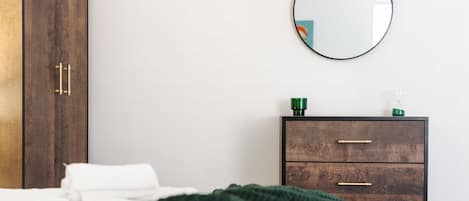 2 bedrooms, WiFi (free)