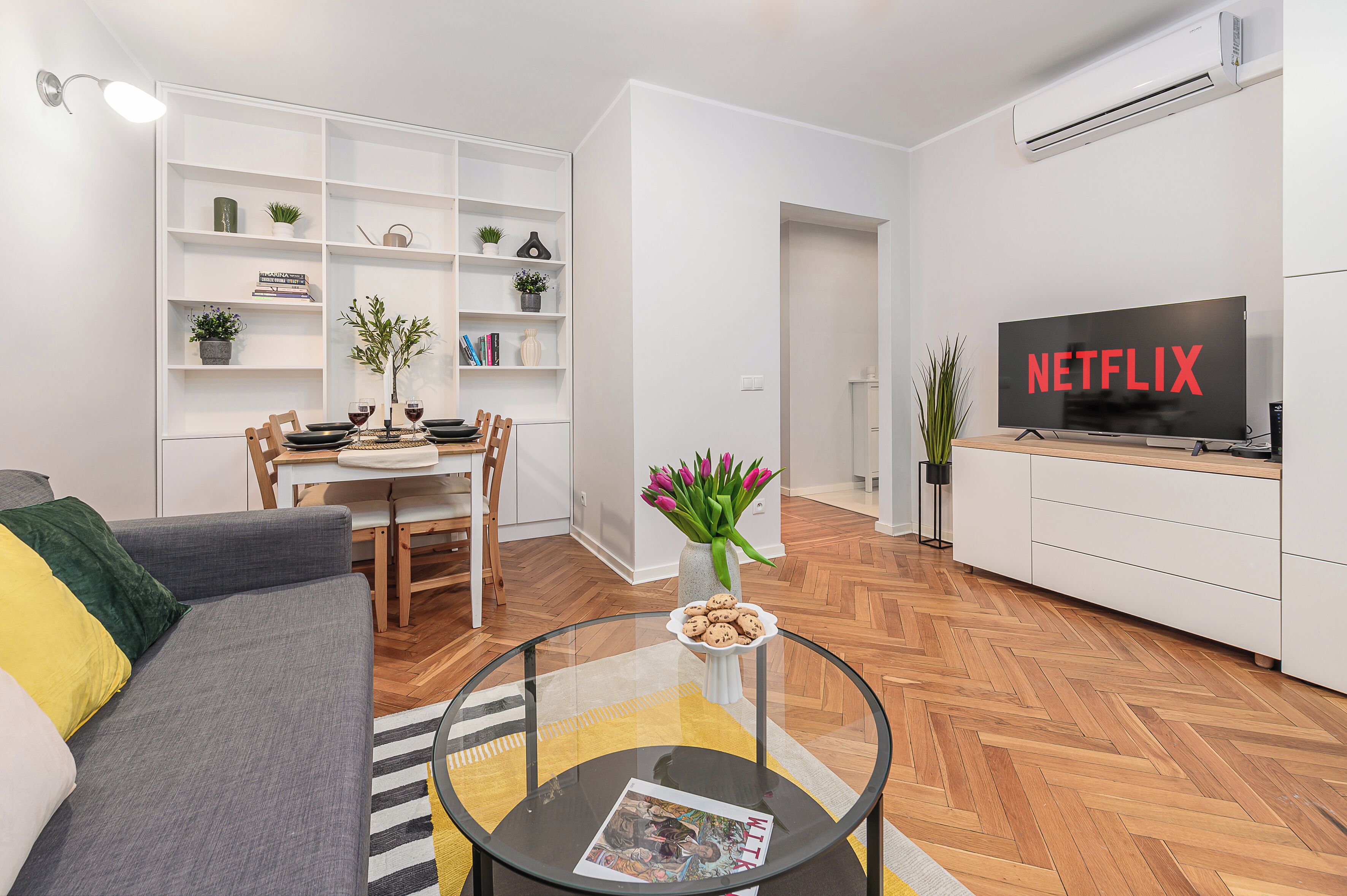 Apartamento clássico, sacada | Quartos à prova de som, ferros/tábuas de passar roupa
