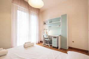 3 bedrooms, WiFi, bed sheets