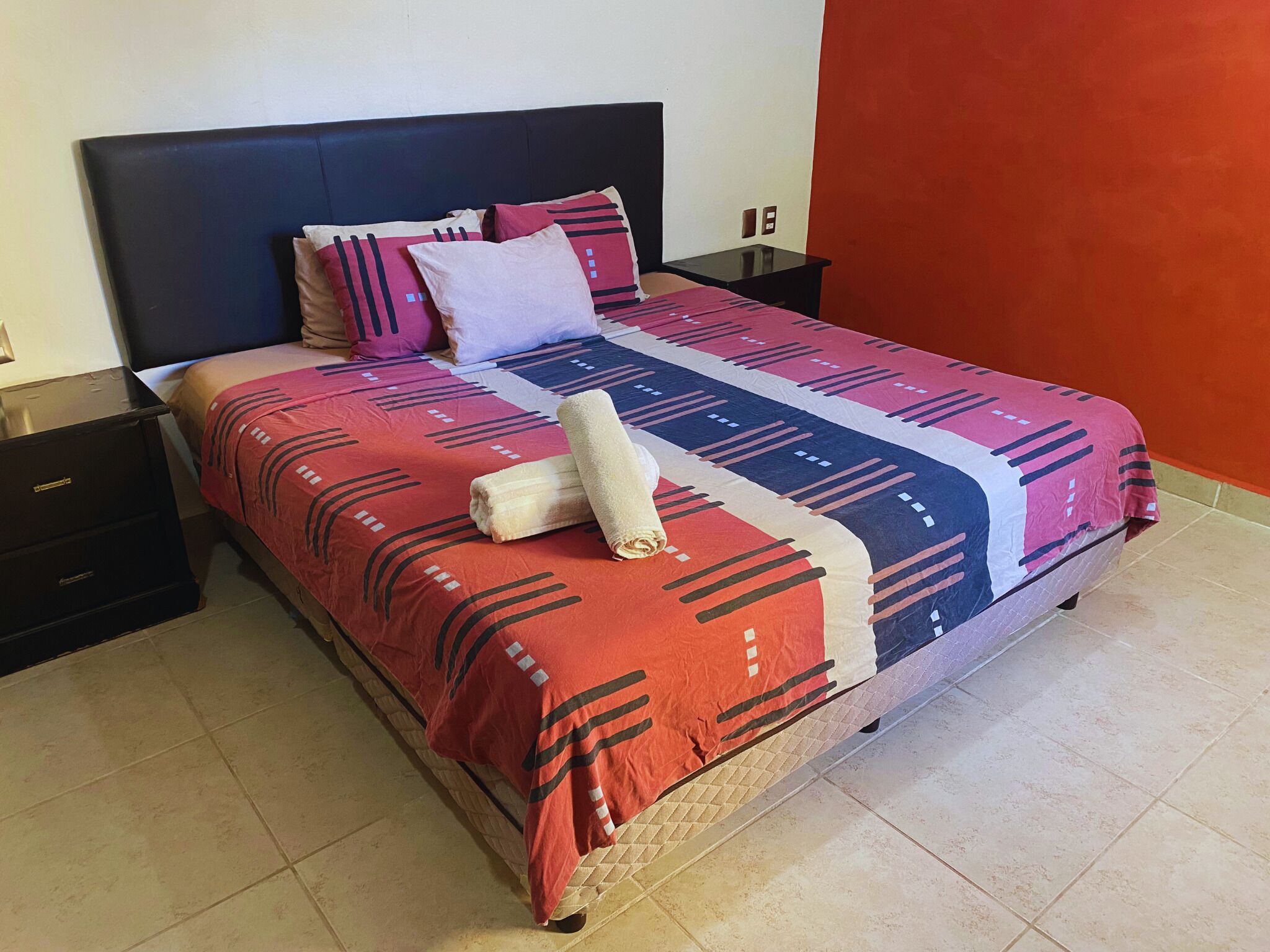 Tabla de planchar con plancha y wifi gratis 