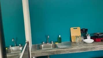 Free toiletries, towels, soap, shampoo