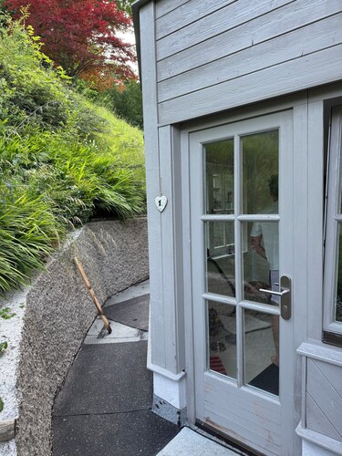 Boutique Apartment with Lake & Mountain Views