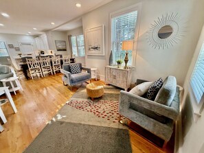 TV, fireplace - Wonderful house in Rehoboth Beach! (Rehoboth Beach)